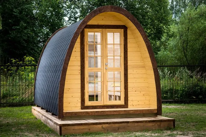 10x10 Garden Glamping Pod Eclipse (shingle-roof)