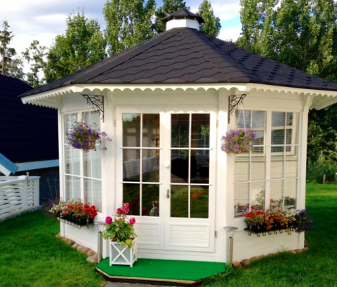 11x11 Glazed Garden Pavilion